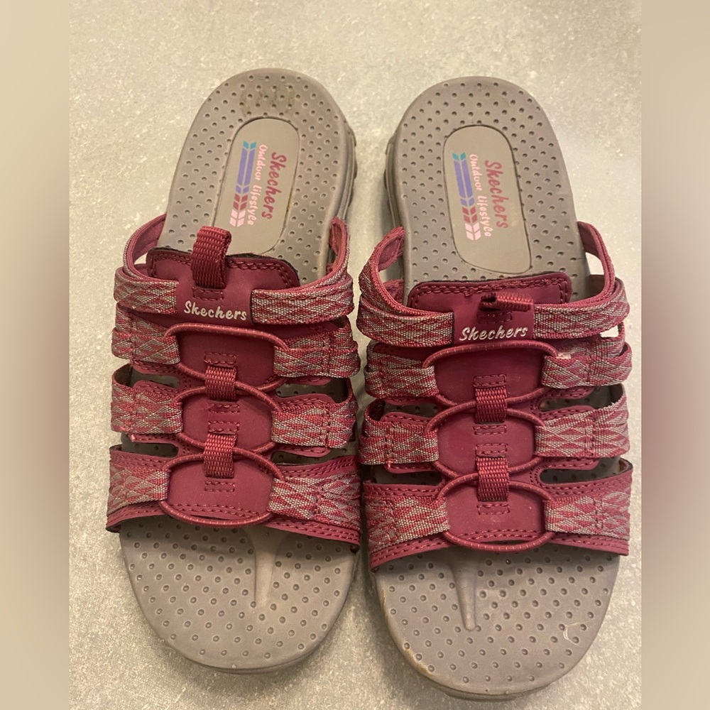 Skechers Women's Maroon and Gray Sandals Brand New - Never Worn.